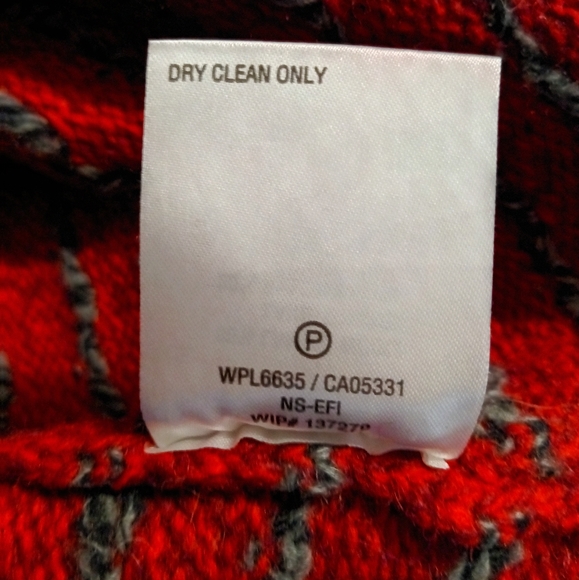 Woolrich | Lambswool Snowflake Winter Sweater Deep Ruby Multi Size Small - Picture 15 of 15